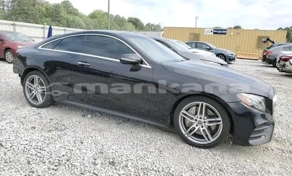 Buy Used Mercedes-Benz E-klasse Black Car in Dioknisi in Ajaria Buy Used Mercedes-Benz E-klasse Black Car in Dioknisi in Ajaria