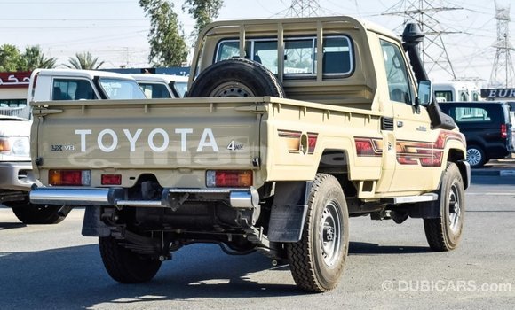 Buy Import Toyota Land Cruiser Beige Car in Import - Dubai in Abhasia Buy Import Toyota Land Cruiser Beige Car in Import - Dubai in Abhasia