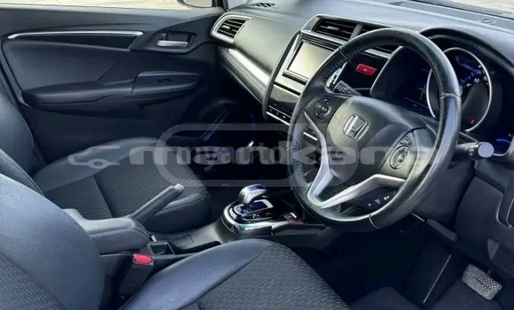 Buy Used Honda FIT Red Car in Gudauta in Abhasia Buy Used Honda FIT Red Car in Gudauta in Abhasia