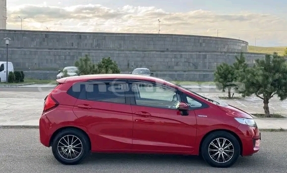 Buy Used Honda FIT Red Car in Gudauta in Abhasia Buy Used Honda FIT Red Car in Gudauta in Abhasia