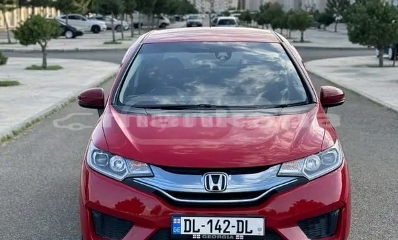 Buy Used Honda FIT Red Car in Gudauta in Abhasia Buy Used Honda FIT Red Car in Gudauta in Abhasia