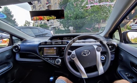 Buy Used Toyota Aqua Blue Car in Ahali Atoni in Abhasia Buy Used Toyota Aqua Blue Car in Ahali Atoni in Abhasia