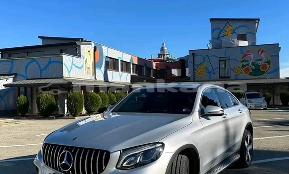 Buy Used Mercedes-Benz GLE White Car in Batumi in Ajaria Buy Used Mercedes-Benz GLE White Car in Batumi in Ajaria