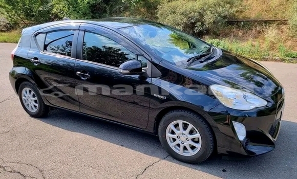 Buy Used Toyota Aqua Black Car in Bagdadi in Imereti Buy Used Toyota Aqua Black Car in Bagdadi in Imereti
