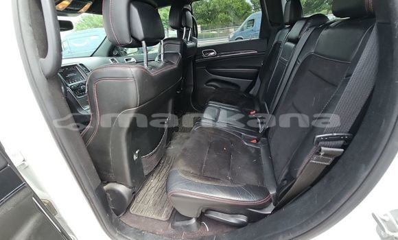 Buy Used Jeep Grand Cherokee White Car in Tbilisi in Tbilisi Buy Used Jeep Grand Cherokee White Car in Tbilisi in Tbilisi