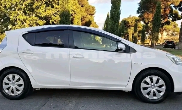 Buy Used Toyota Aqua White Car in Batumi in Ajaria Buy Used Toyota Aqua White Car in Batumi in Ajaria