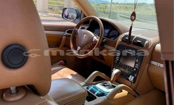 Buy Used Porsche Cayenne White Car in Bihvinta in Abhasia