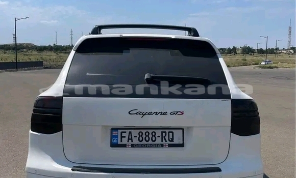Buy Used Porsche Cayenne White Car in Bihvinta in Abhasia Buy Used Porsche Cayenne White Car in Bihvinta in Abhasia