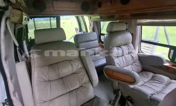 Buy Used Chevrolet Astro White Car in Bihvinta in Abhasia Buy Used Chevrolet Astro White Car in Bihvinta in Abhasia
