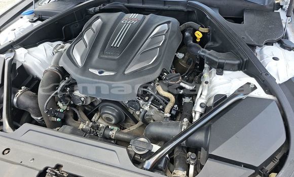 Buy Used Hyundai Genesis White Car in Tbilisi in Tbilisi Buy Used Hyundai Genesis White Car in Tbilisi in Tbilisi