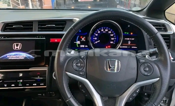 Buy Used Honda FIT White Car in Batumi in Ajaria Buy Used Honda FIT White Car in Batumi in Ajaria