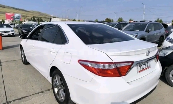 Buy Used Toyota Camry White Car in Ambrolauri in Racha Buy Used Toyota Camry White Car in Ambrolauri in Racha