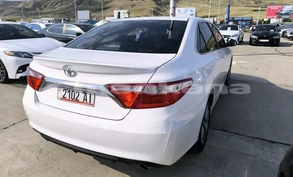 Buy Used Toyota Camry White Car in Ambrolauri in Racha Buy Used Toyota Camry White Car in Ambrolauri in Racha