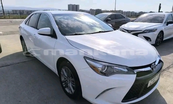 Buy Used Toyota Camry White Car in Ambrolauri in Racha Buy Used Toyota Camry White Car in Ambrolauri in Racha