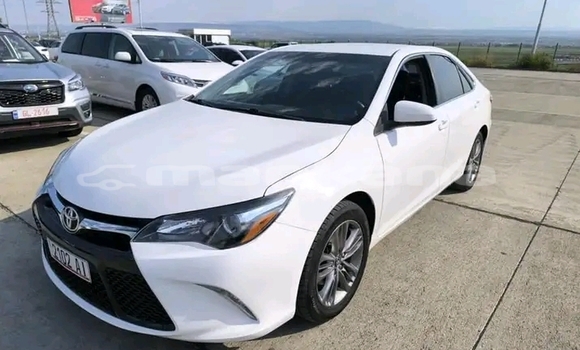 Buy Used Toyota Camry White Car in Ambrolauri in Racha Buy Used Toyota Camry White Car in Ambrolauri in Racha