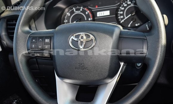 Buy Import Toyota Hilux White Car in Import - Dubai in Abhasia Buy Import Toyota Hilux White Car in Import - Dubai in Abhasia