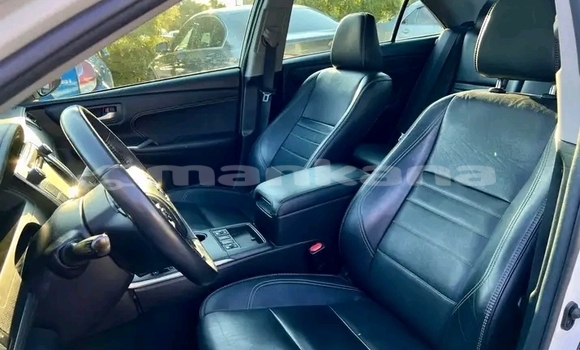 Buy Used Toyota Camry White Car in Bihvinta in Abhasia Buy Used Toyota Camry White Car in Bihvinta in Abhasia