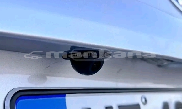 Buy Used Toyota Prius c White Car in Dusheti in Mcheta-Mtianeti Buy Used Toyota Prius c White Car in Dusheti in Mcheta-Mtianeti