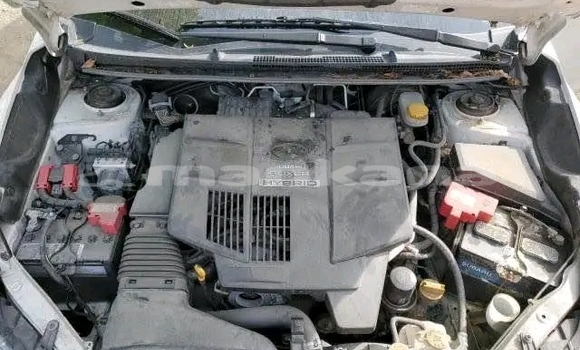 Buy Used Subaru Impreza White Car in Chiatura in Imereti Buy Used Subaru Impreza White Car in Chiatura in Imereti