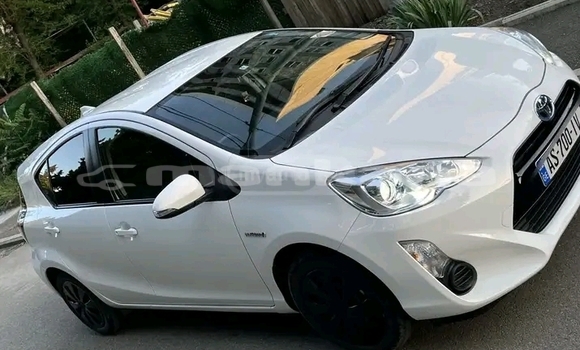 Buy Used Toyota Aqua White Car in Bihvinta in Abhasia Buy Used Toyota Aqua White Car in Bihvinta in Abhasia