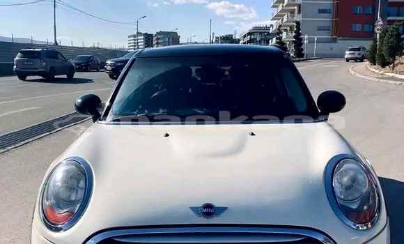 Buy Used MINI Cooper White Car in Bihvinta in Abhasia Buy Used MINI Cooper White Car in Bihvinta in Abhasia