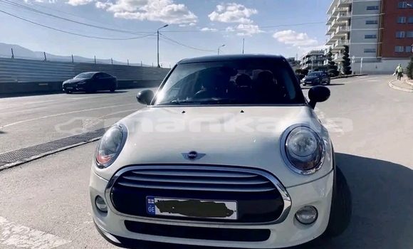 Buy Used MINI Cooper White Car in Bihvinta in Abhasia Buy Used MINI Cooper White Car in Bihvinta in Abhasia