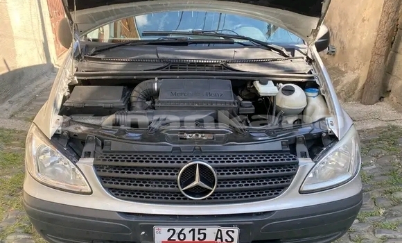 Buy Used Toyota Noah Black Car in Cnori in Kaheti Buy Used Toyota Noah Black Car in Cnori in Kaheti