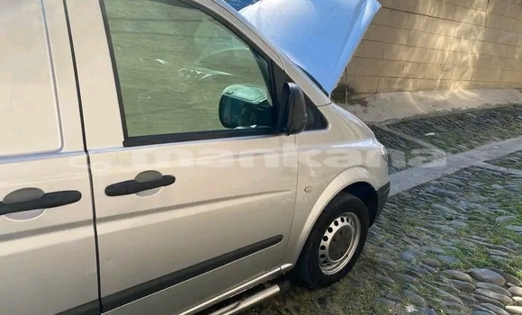 Buy Used Toyota Noah Black Car in Cnori in Kaheti Buy Used Toyota Noah Black Car in Cnori in Kaheti