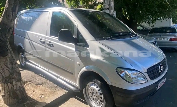 Buy Used Toyota Noah Black Car in Cnori in Kaheti Buy Used Toyota Noah Black Car in Cnori in Kaheti