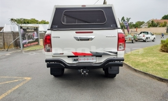 Buy Used Toyota Hilux White Car in Tbilisi in Tbilisi Buy Used Toyota Hilux White Car in Tbilisi in Tbilisi