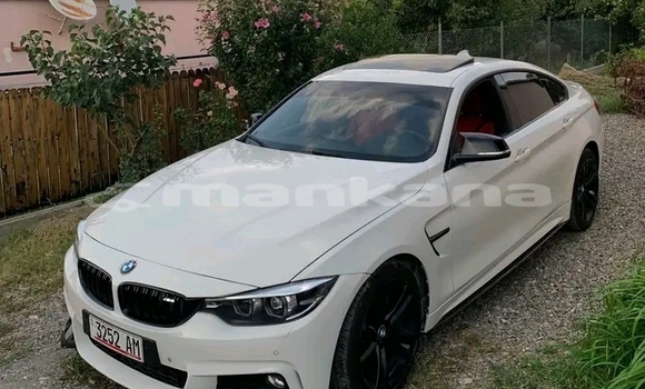 Buy Used BMW 4-Series White Car in Gulripshi in Abhasia Buy Used BMW 4-Series White Car in Gulripshi in Abhasia