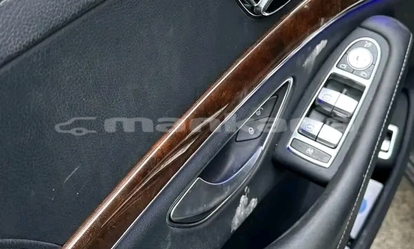 Buy Used Mercedes-Benz C-klasse Black Car in Dusheti in Mcheta-Mtianeti Buy Used Mercedes-Benz C-klasse Black Car in Dusheti in Mcheta-Mtianeti