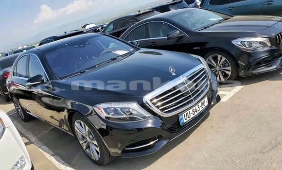 Buy Used Mercedes-Benz C-klasse Black Car in Dusheti in Mcheta-Mtianeti Buy Used Mercedes-Benz C-klasse Black Car in Dusheti in Mcheta-Mtianeti