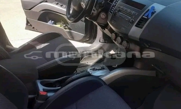 Buy Used Mitsubishi Outlander Black Car in Bihvinta in Abhasia Buy Used Mitsubishi Outlander Black Car in Bihvinta in Abhasia