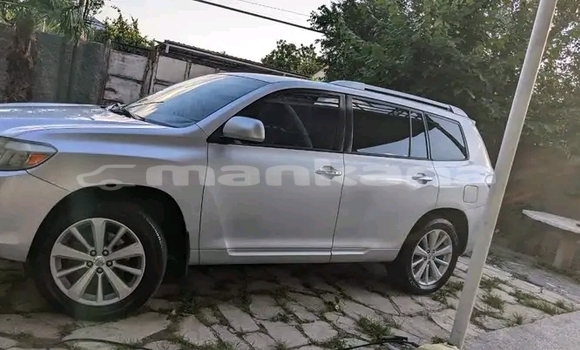 Buy Used Toyota Highlander Other Car in Gulripshi in Abhasia Buy Used Toyota Highlander Other Car in Gulripshi in Abhasia