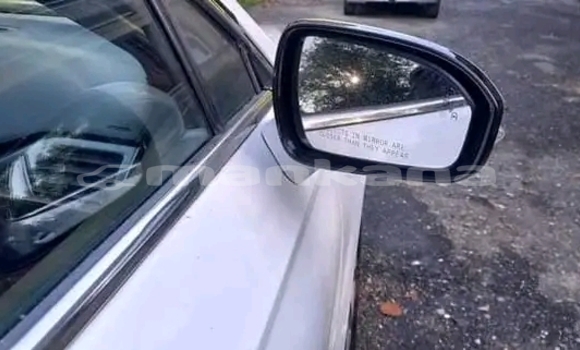 Buy Used GMC Sierra White Car in Dedoplisckaro in Kaheti