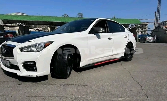 Buy Used Infiniti Q White Car in Batumi in Ajaria Buy Used Infiniti Q White Car in Batumi in Ajaria