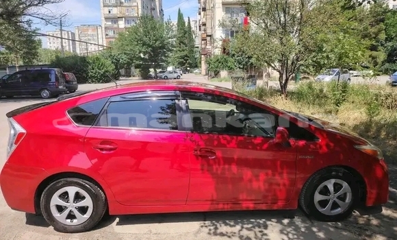 Buy Used Toyota Prius Red Car in Dioknisi in Ajaria Buy Used Toyota Prius Red Car in Dioknisi in Ajaria