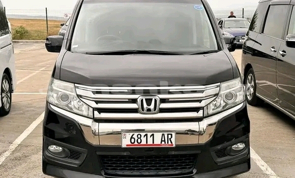 Buy Used Toyota Noah Black Car in Dioknisi in Ajaria Buy Used Toyota Noah Black Car in Dioknisi in Ajaria