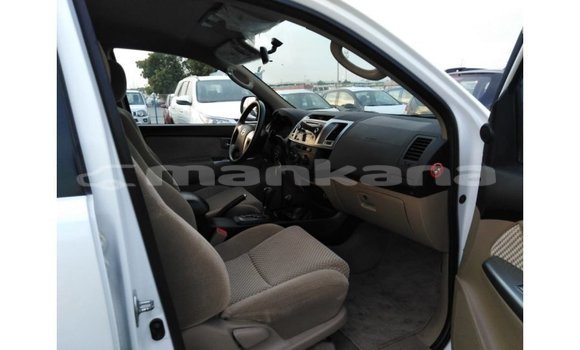 Buy Import Toyota Fortuner White Car in Import - Dubai in Abhasia Buy Import Toyota Fortuner White Car in Import - Dubai in Abhasia