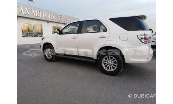 Buy Import Toyota Fortuner White Car in Import - Dubai in Abhasia Buy Import Toyota Fortuner White Car in Import - Dubai in Abhasia