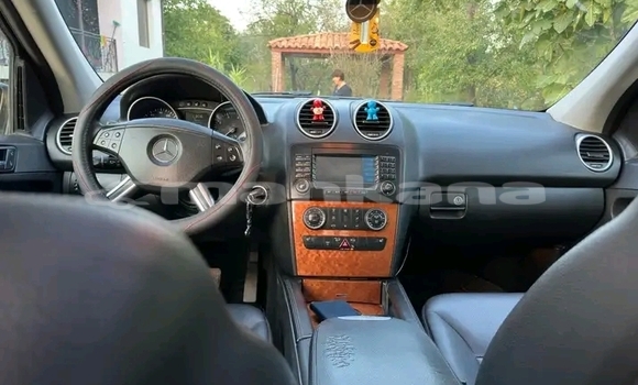 Buy Used Mercedes-Benz C250 coupe Black Car in Gagra in Abhasia Buy Used Mercedes-Benz C250 coupe Black Car in Gagra in Abhasia