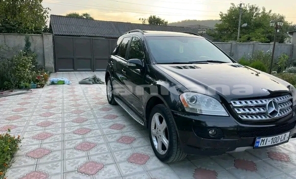 Buy Used Mercedes-Benz C250 coupe Black Car in Gagra in Abhasia Buy Used Mercedes-Benz C250 coupe Black Car in Gagra in Abhasia