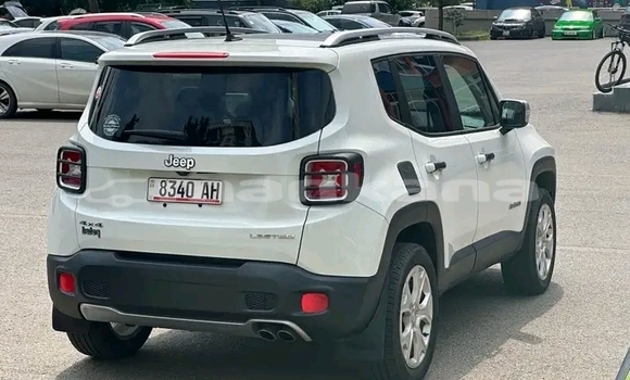 Buy Used Jeep Renegade White Car in Honi in Imereti Buy Used Jeep Renegade White Car in Honi in Imereti