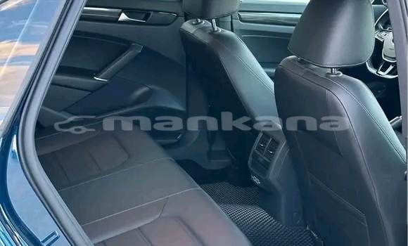 Buy Used Volkswagen Passat Black Car in Gali in Abhasia