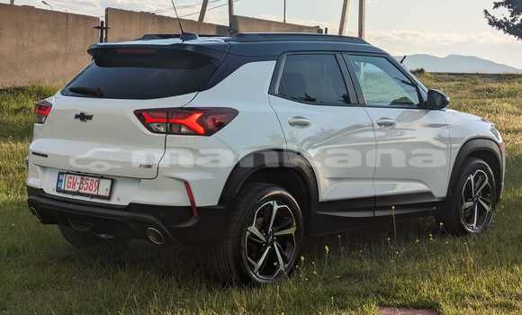 Buy Used Chevrolet TrailBlazer White Car in Ambrolauri in Racha Buy Used Chevrolet TrailBlazer White Car in Ambrolauri in Racha
