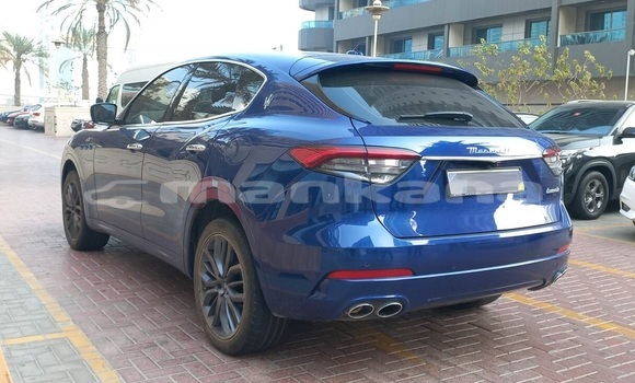 Buy Used Maserati Levante Blue Car in Tbilisi in Tbilisi Buy Used Maserati Levante Blue Car in Tbilisi in Tbilisi
