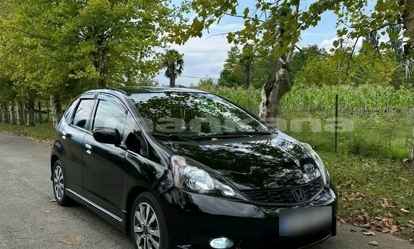 Buy Used Toyota Aqua Black Car in Bihvinta in Abhasia Buy Used Toyota Aqua Black Car in Bihvinta in Abhasia