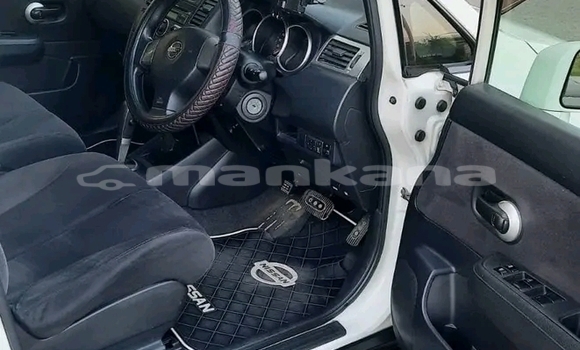 Buy Used Toyota Aqua White Car in Bihvinta in Abhasia Buy Used Toyota Aqua White Car in Bihvinta in Abhasia