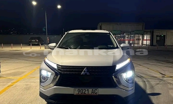 Buy Used Mitsubishi Eclipse White Car in Bihvinta in Abhasia Buy Used Mitsubishi Eclipse White Car in Bihvinta in Abhasia